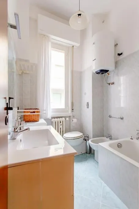 I-Homes Vintage Accursio Milan Apartment
